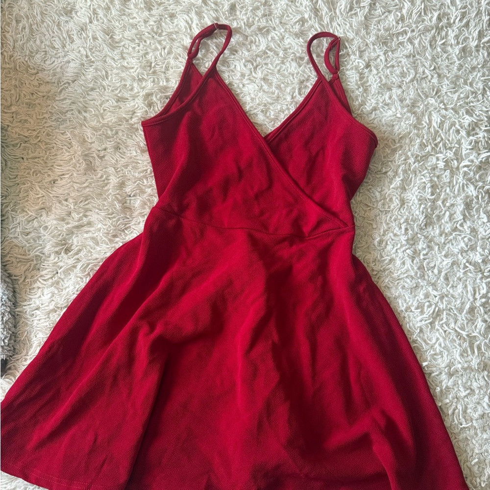 Elegant Red Sleeveless Dress
